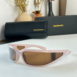 Picture of Balenciga Sunglasses _SKUfw54023023fw